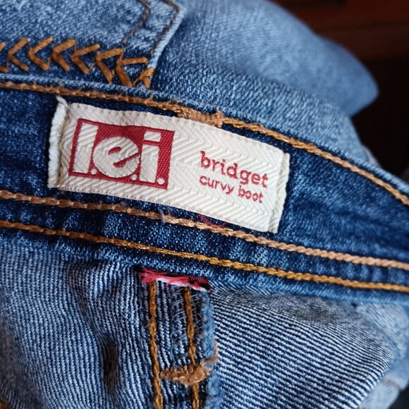 L.E.I. Bridget Curvy Bootcut Womens Jeans Size 16 Blue Denim 36x34 - Picture 6 of 6